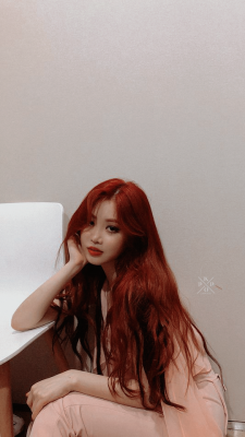 G Idle Soojin Aesthetic Wallpaper Gidle G I Dle 2020