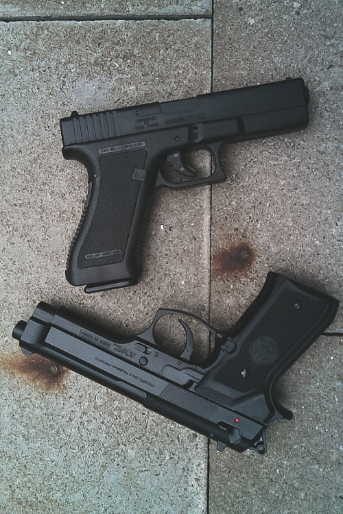 billionaired:beretta & glockphotographer: ORRANGE