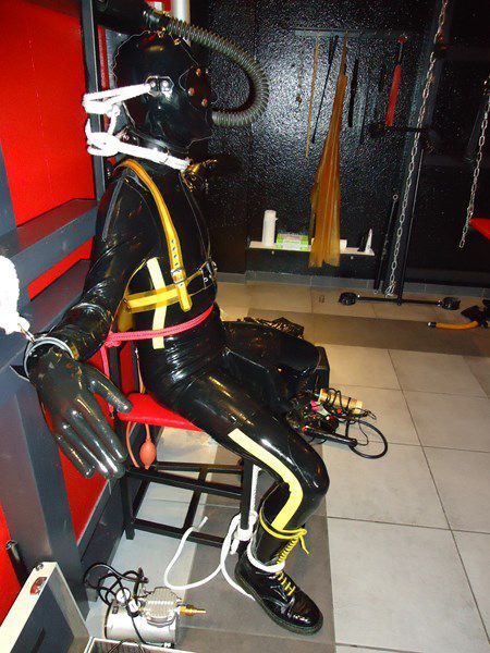 rubberkai:This was a great time with GabTom in Stuttgart!