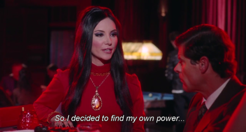 365filmsbyauroranocte:The Love Witch (Anna Biller, 2016)