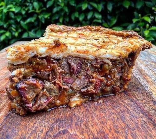 lifejoyaddict:Brisket pie