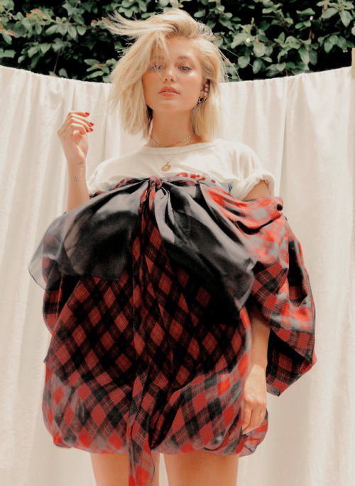 thequeensofbeauty:Olivia Holt for Flaunt Magazine, 2018