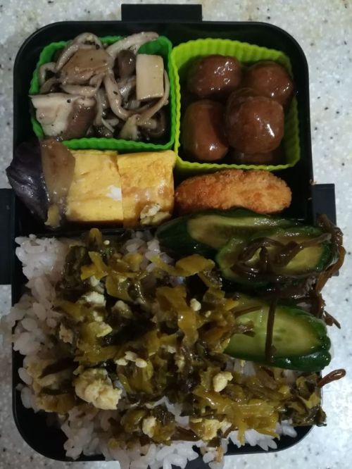 #お弁当 via SnapDishi on (お弁当)