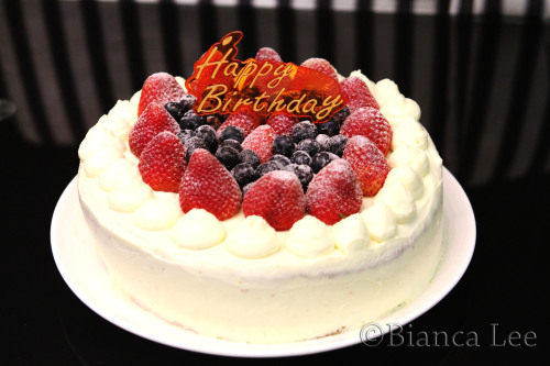 Strawberry Cream Cake (Birthday cake!)Recipe: makes 2 8in...