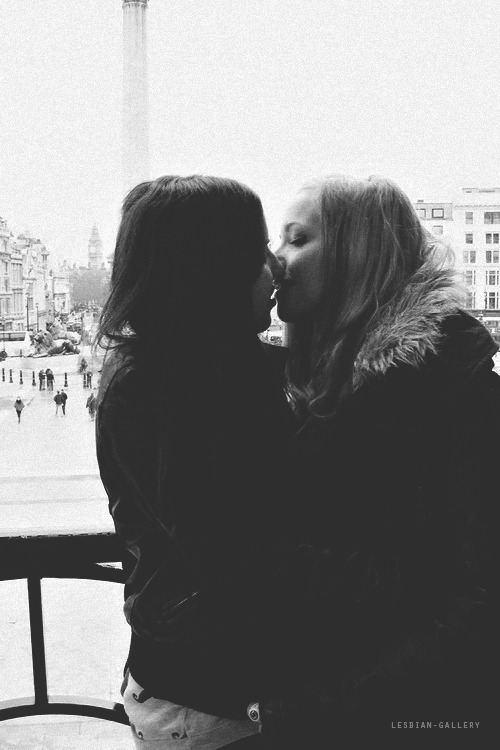 Lesbian kisses