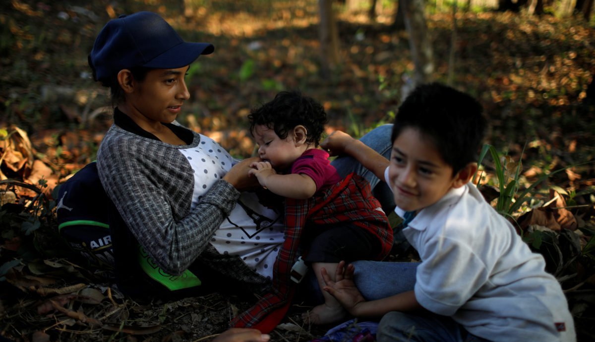 theamericanpatriotpage:  Border Patrol Is Fingerprinting Migrant Children To Protect