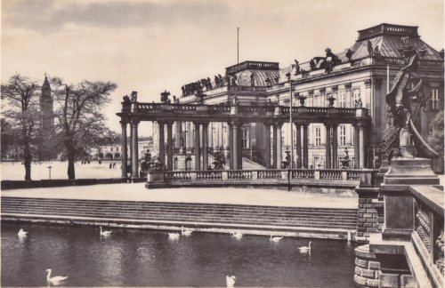 feuerschutz:Potsdam City Palace / Potsdamer Stadtschloss....