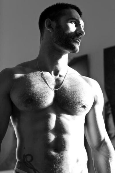 Wouldn’t you love to run your fingers all over his hairy chest?