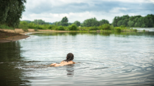 naturistelyon:Elbe River - Germany 