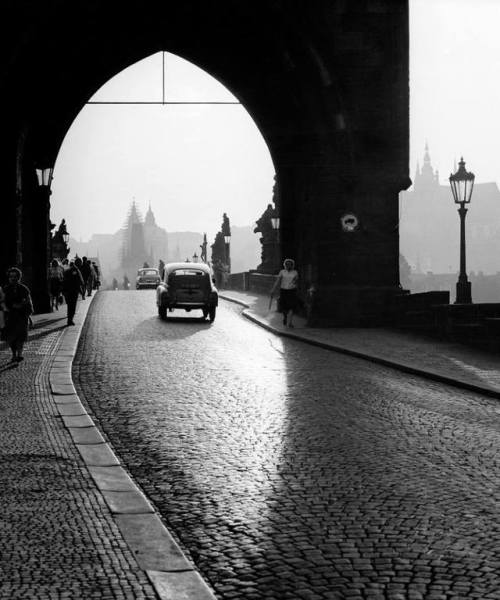 undr:Šechtl Voseček. Charles Bridge, 1960s