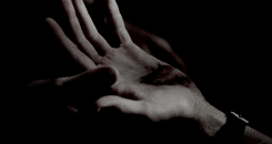 these hands could hold the world (raia) Tumblr_p6iatvbvjP1wturwfo3_250