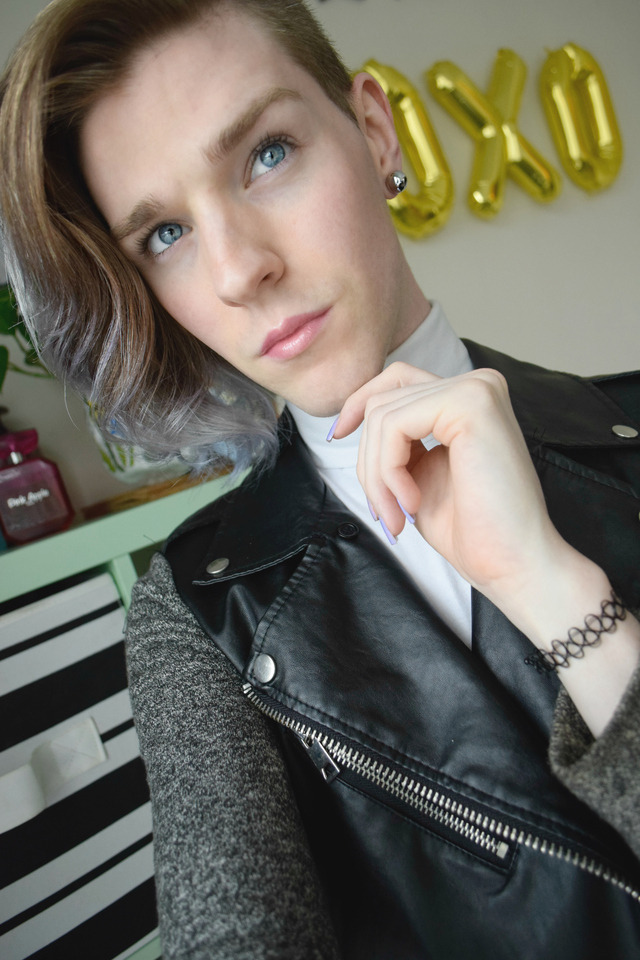 Elliott Alexzander - HRT Day #36 06/05/2017 Really feeling myself...