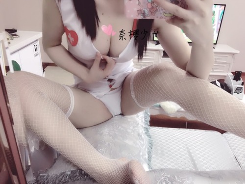 xiaonaiying:奈樱少女-161209性感护士...