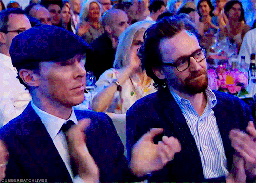 Resultado de imagen de tom hiddleston applause gif