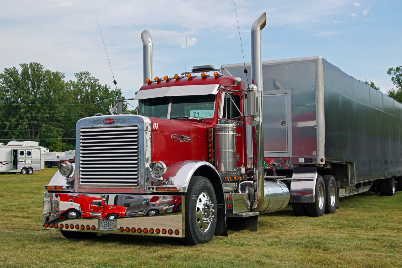 Semitrckn — Peterbilt custom 359