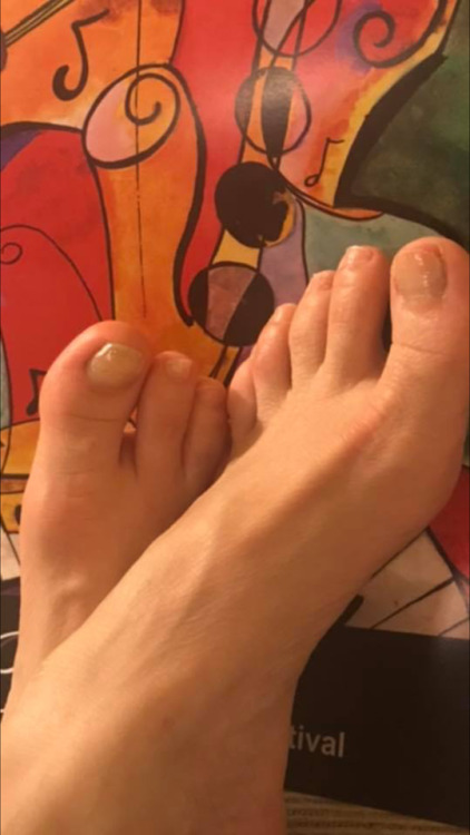 rolling487:Cougar toes