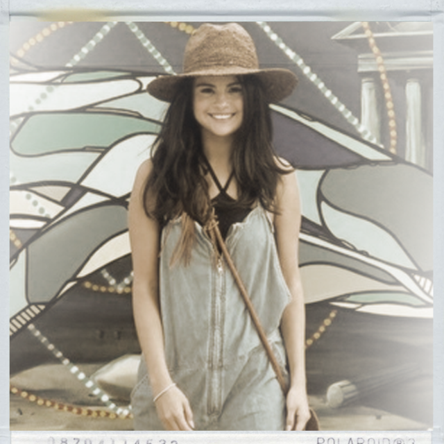 selena x
