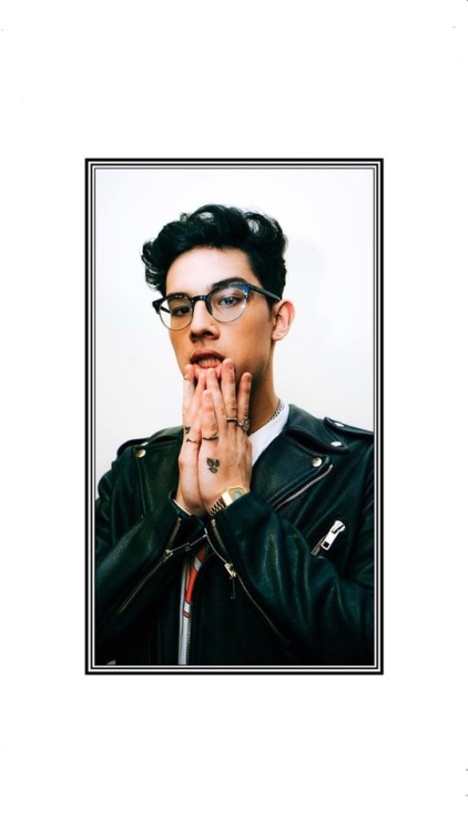 h-widit:PRETTYMUCH // REQUESTED I DON’T OWN OR TAKE ANY...