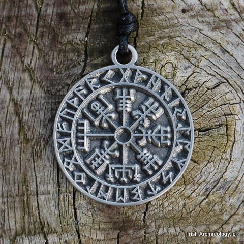 Fashioned out of pewter, this rune compass is based on an Icelandic magical symbol called Vegvísir. This roughly translates as ‘guidepost’ and the symbol is first found in a late 16th century Icelandic book of spells known as Galdrabók. It is also...