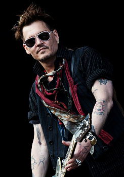 Johnny Depp is laughing now