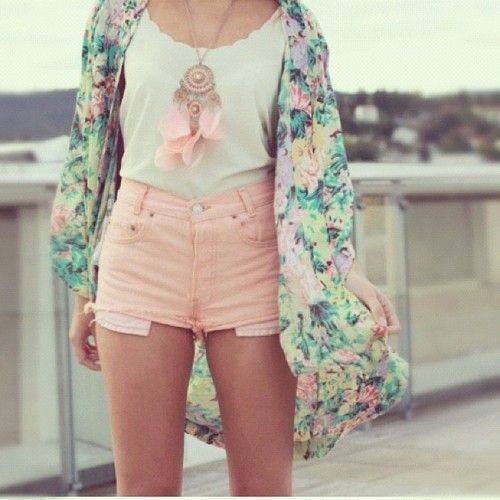 blouse cute outfit shorts neacklace flowers pink top fashion style spring