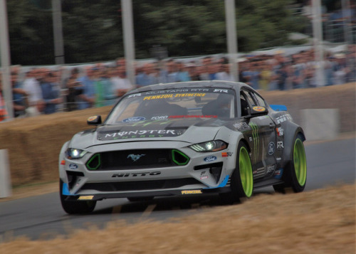 carpr0n:Starring: ‘18 Ford Mustang RTRBy Tony...