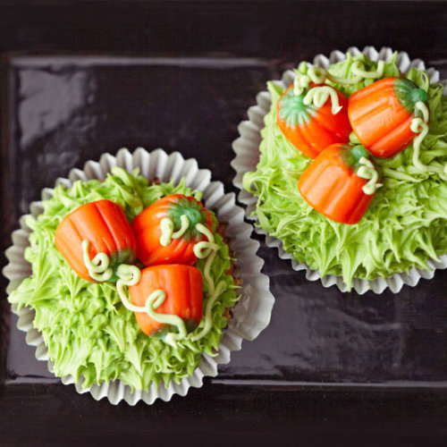 Pumpkin Patch Cupcakes: These oh-so-easy cupcakes will be a crowd favorite at your Halloween party.