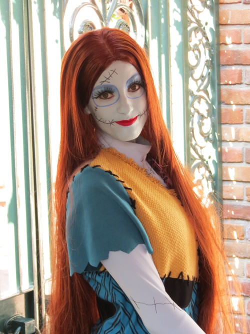 hardysmom:Jack and Sally at Disneyland 10/18/14 photos by me