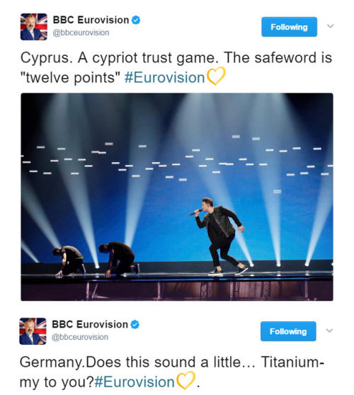 timetraveldean:The best tweets from Graham Norton so far