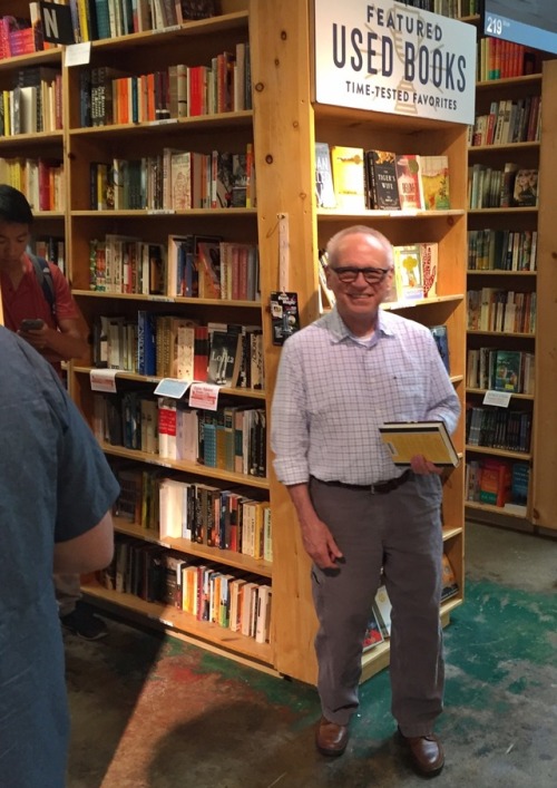 renefabre:Enjoying a day in Portland, Powell’s Bookshop.I could...