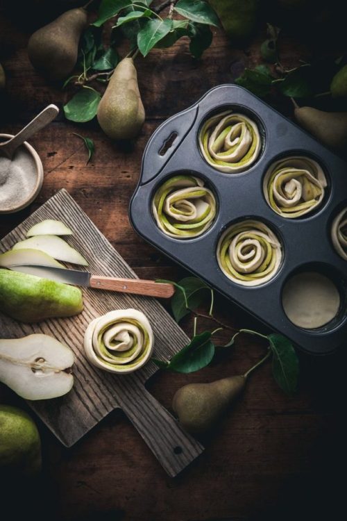 Chai Custard Pear Pastry Puffs chai custard pear pastry food recipe