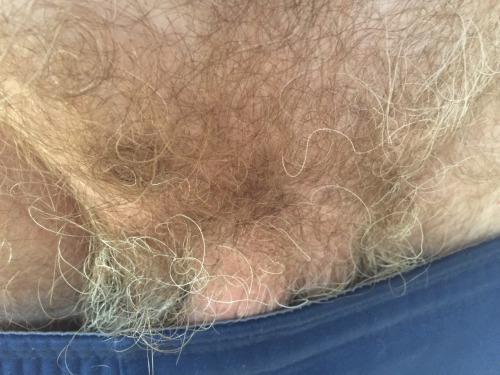 Love Me A Hairy Bush