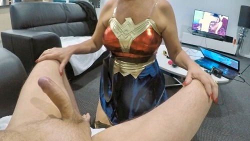 sexcouple2411:Sexy Milf Wonder WomanSuper!!