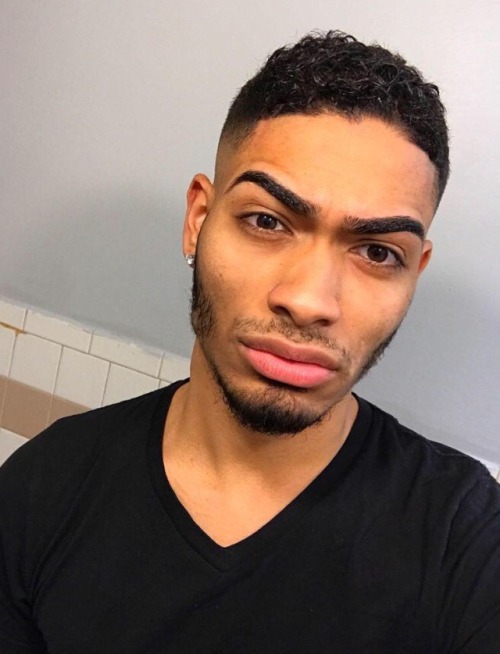 sakunasky:erikforyou:Dominican from the Bronx 