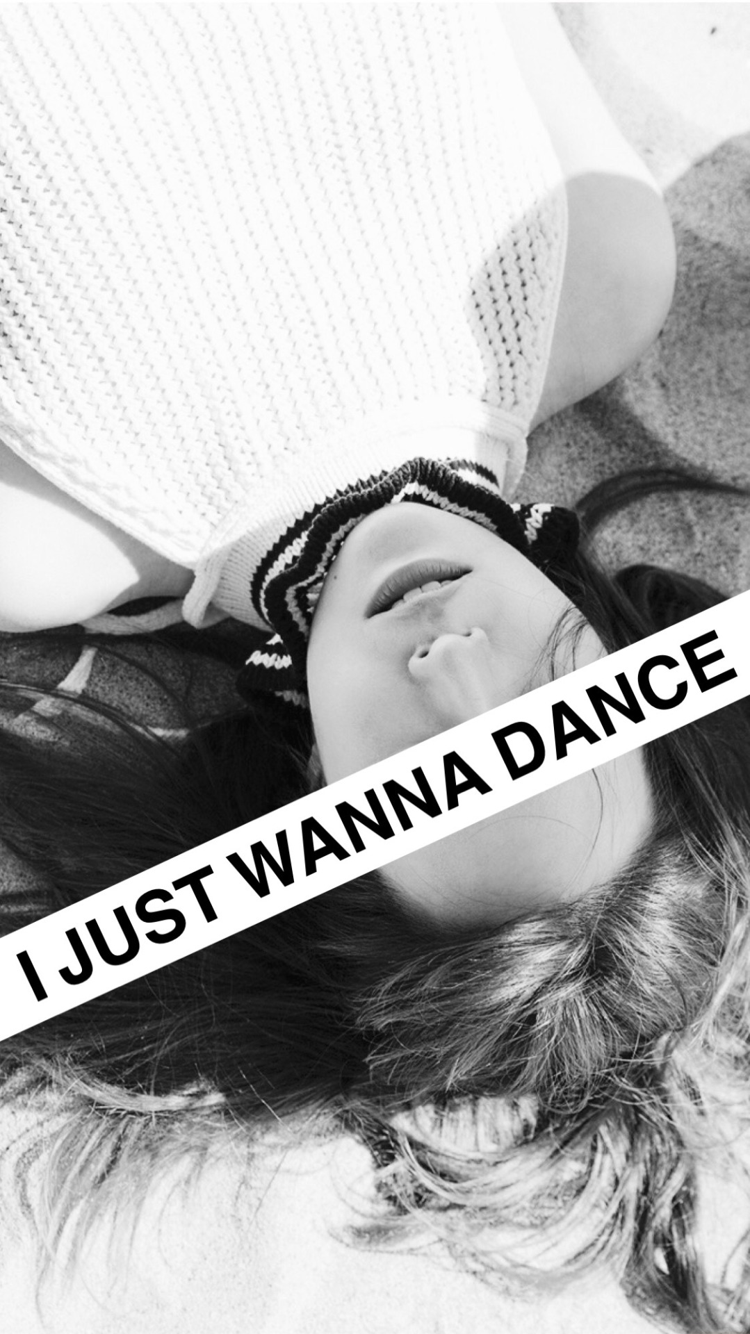 | kpop + black & white + lyrics | — -edits- “I just wanna dance.” Song ...
