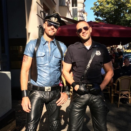 @thick-leather