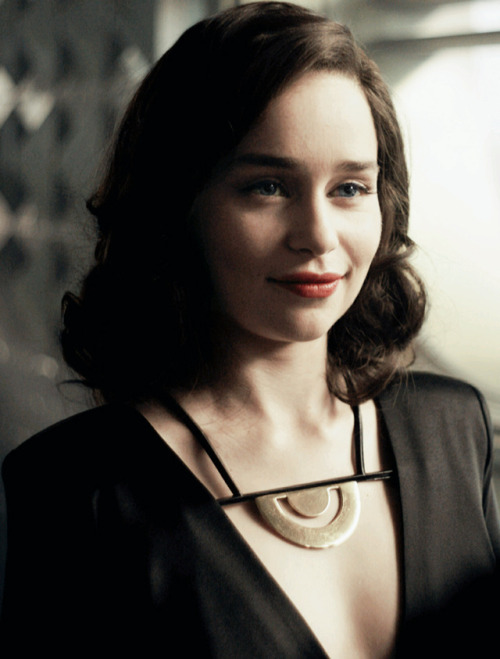 yourwisehistory:Emilia Clarke in SOLO: A Star Wars Story