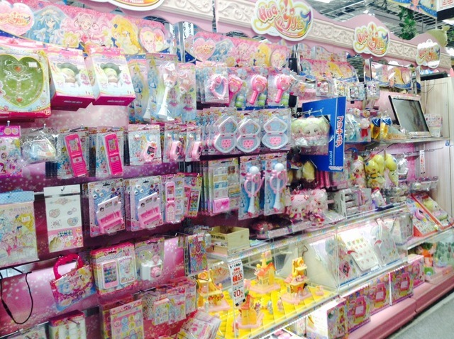 Wondering Paradise — The hugutto toy selection in Yodobashi Akihabara