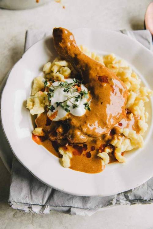 daily-deliciousness:Chicken paprikash