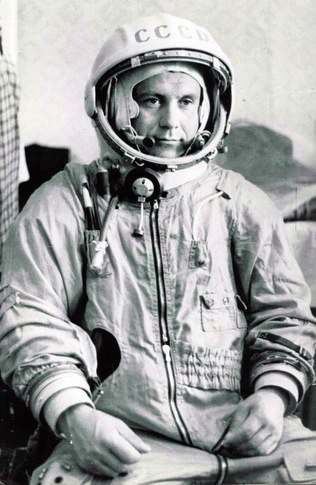 Pavel Popovich, Soviet cosmonaut