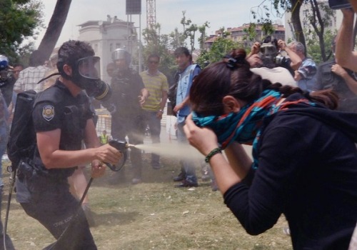 carlboygenius:TODAY IN TURKEYNational Protest: Istanbul:...