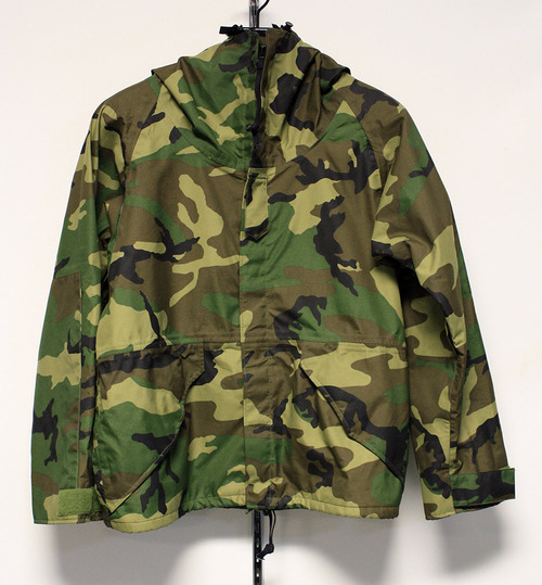 Lot of 10 US Military GORETEX PARKA RUFF Extended Cold Weather Woodland Medium