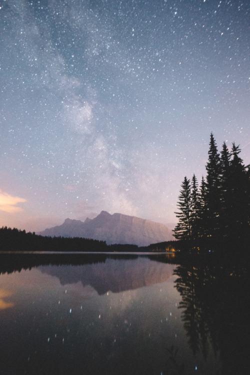 s-m0key:Jack Lake Reflections. | By - Sam Elkins