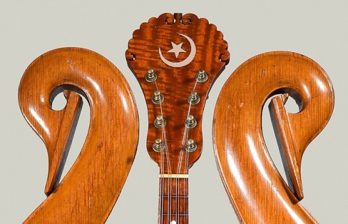 Orville Gibson’s “Swan” Lyre Mandolin c. 1900As you can see from...