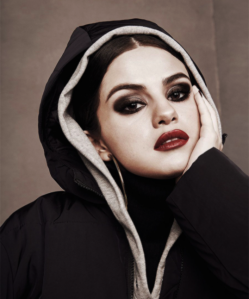 dailyselgomez:Selena Gomez | Billboard Woman of the Year...