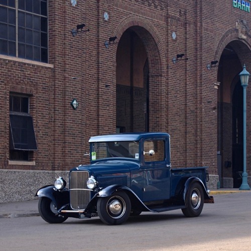 utwo:1932 Ford Truck© tim bernsau