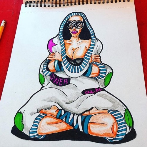 A women and her dope sweater #mrhoundztooth #blackartist...