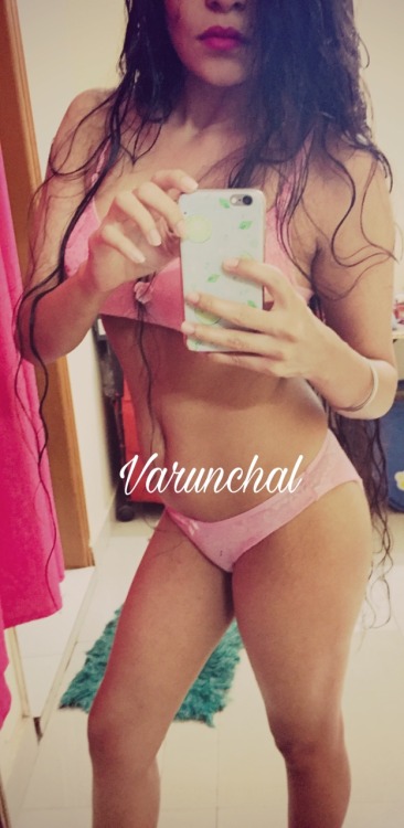 varunanchal:varunanchal:Hotter she is becoming and harder i...