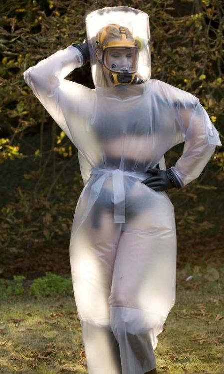 sleepwithgiggli:
“This totally looks like a hazmat technician fashion photoshoot.
”
When the tg virus outbreak began the CDC was quick to respond. The crack team of scientists and investigators was on the scene in a matter of hours. But even with all...