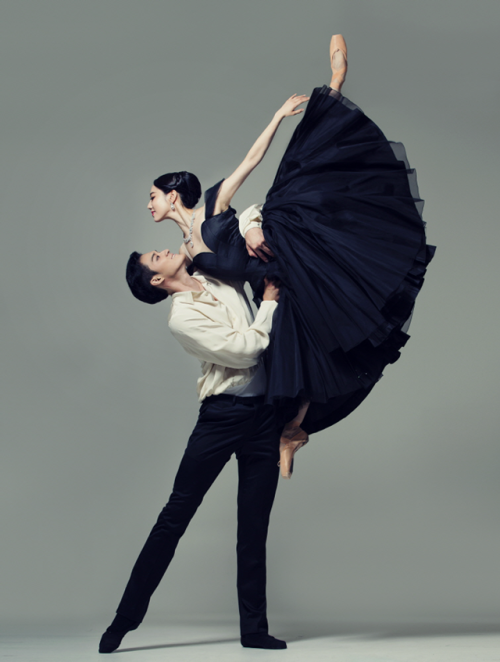 schark:Korean National Ballet’s production of Anna Karenina in...